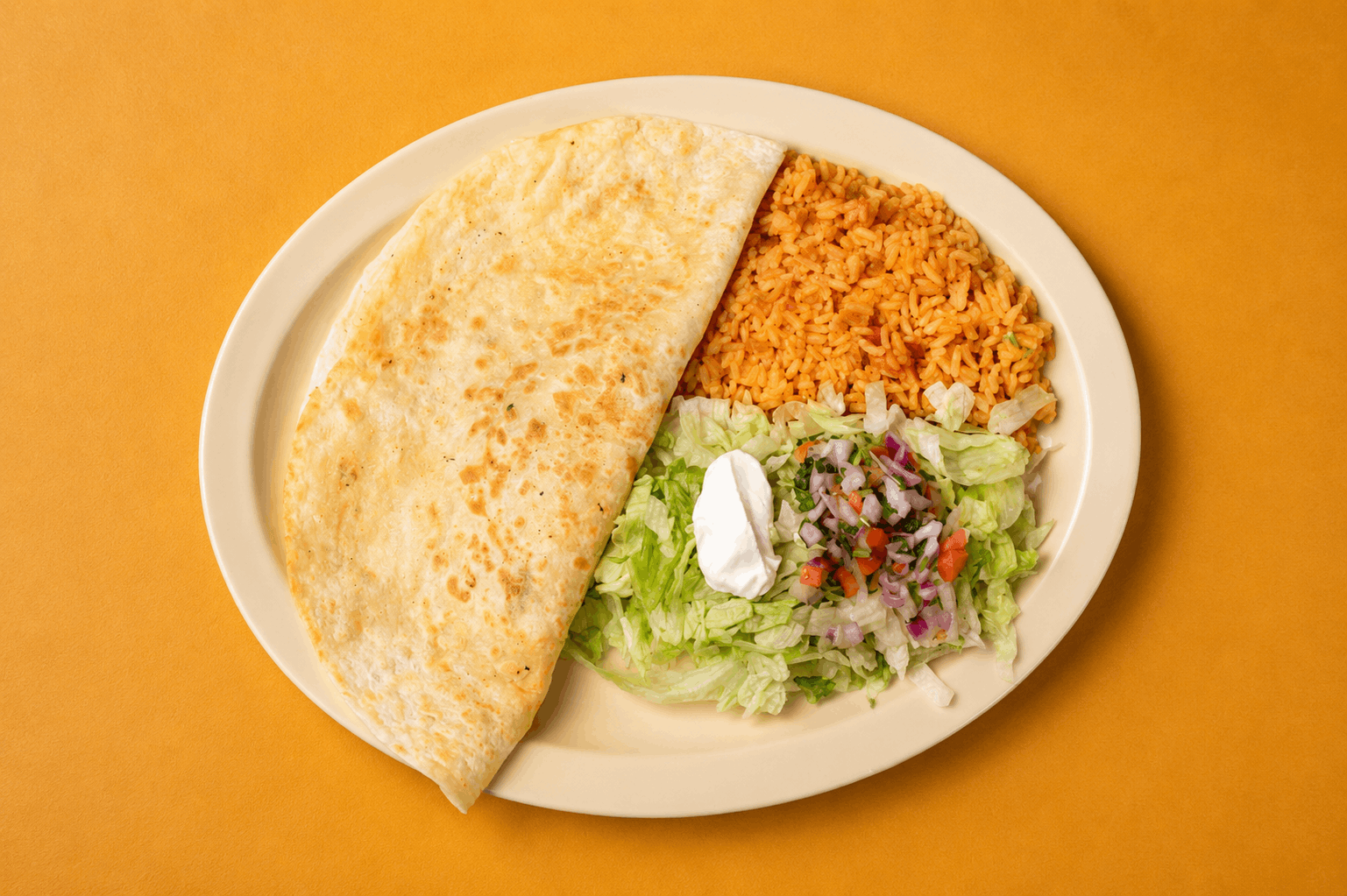 Quesadilla with rice and cream salad