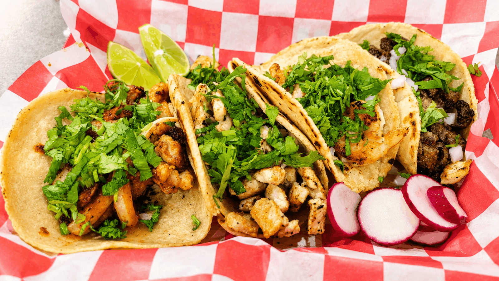 Taco platter with grilled toppings